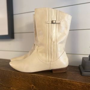 Vintage Frye Cream Leather Calf Boot w/ Small Buckle(Made in Brazil)